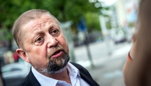 Štefana Harabina vypátrala polícia. Neotvoril im však dvere