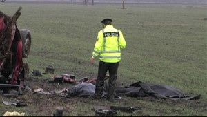 Dodávka vpálila do kamiónov, 3 mŕtvi!