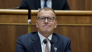 Kollár má v utorok čeliť odvolávaniu z postu predsedu parlamentu