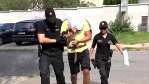 Vo väzbe skončil 42-ročný Roman. Našli u neho viac ako kilogram marihuany a množstvo peňazí