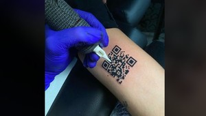 Praktické tetovanie: Talian si zvečnil QR kód svojho Covid pasu