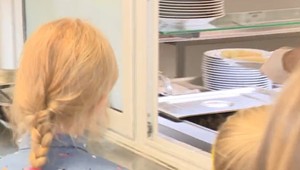 Zabudnite na zdravšie jedlá v školskej jedálni, rozpočet je obmedzený