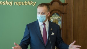 Kollár dal poslancom voľnú ruku, rozhodli o jeho budúcnosti na poste predsedu NR SR