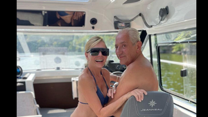 76-ročná Helena Vondráčková ukázala telo v bikinách: Mali by ste na tieto plavky odvahu?