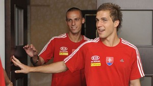 K reprezentácii pribudlo kvarteto hráčov, stále chýbajú piati