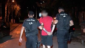 Muž v Žiline prepadol deväťročného chlapca, ukradol mu telefón