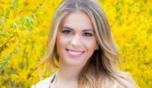 Z Dominiky Richterovej je modelka: Na móle v bielom outfite žiarila ako bohyňa!