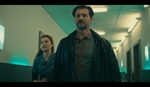 Machrák spraví zásadnú CHYBU, ktorá spôsobí ZRANENIE jedného z kolegov: Kto sa ocitne v OHROZENÍ?