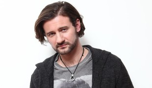 Adamov zdravotný stav sa lepší!