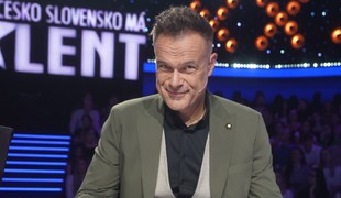 Jaro SLÁVIK sa vrátil ku svojej kauze s filmom pre dospelých : TENTO známy komik bol v priemysle tiež!