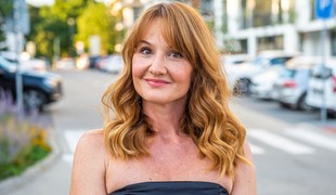 Akoby zastavila čas! Andrea Karnasová sa rokmi vôbec nemení: Môže vyzerať tak výborne?