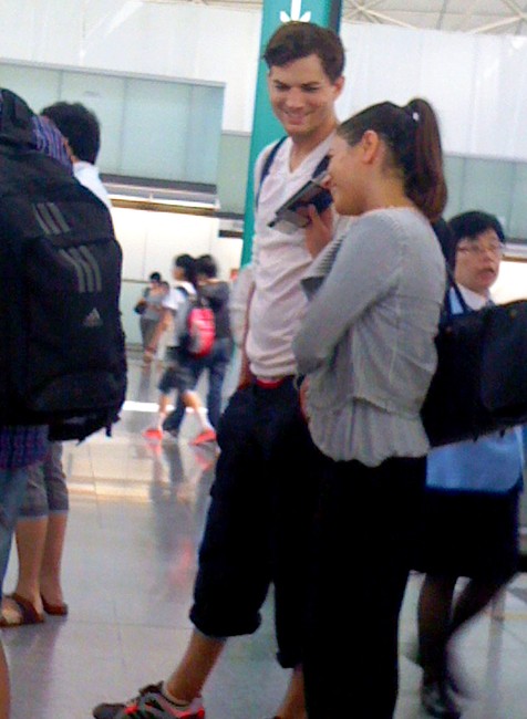 Ashton Kutcher Mila Kunis1