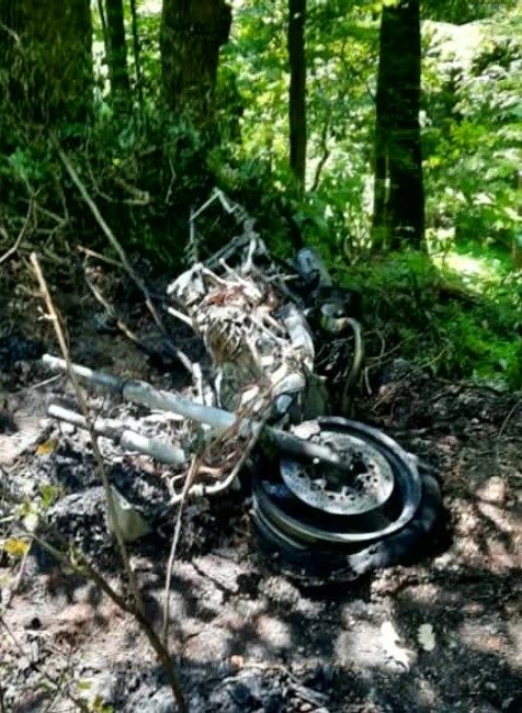 [multi] zhorena motorka 44