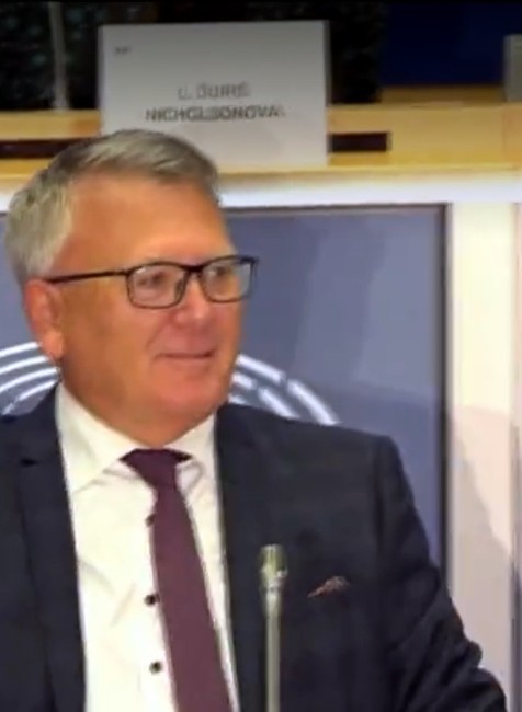 Formovanie Európskej komisie sa blíži ku koncu. Grilovanie jedného z kandidátov, viedla aj slovenská europoslankyňa