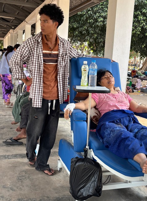 Počet obetí po zemetrasení v Mjanmarsku stúpa