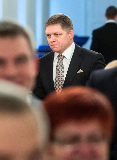 Robert Fico oznámenie kandidatúry historická budova NR SR 1