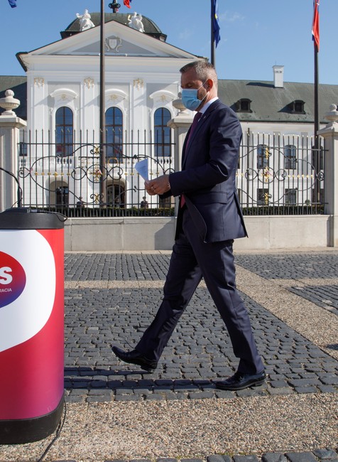 Odovzdali petičné hárky