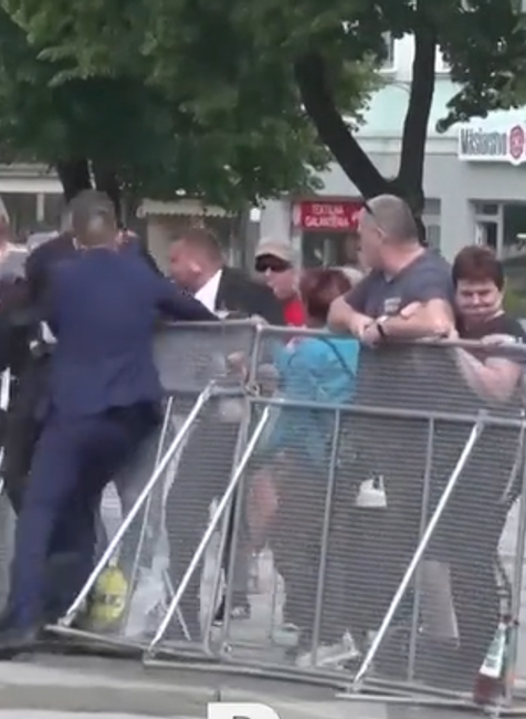 Útok na Róberta Fica