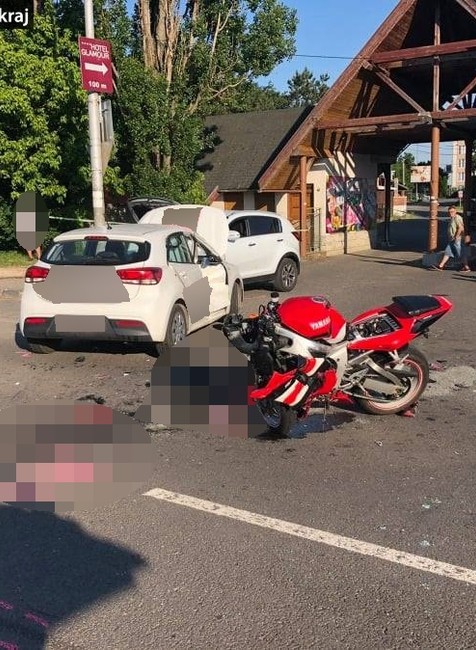 Pri dopravnej nehode zahynul motocyklista.