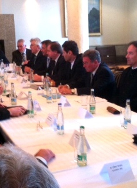 Okrúhly stôl, strana Smer-SD, príprava programového vyhlásenia, Robert Fico a spol