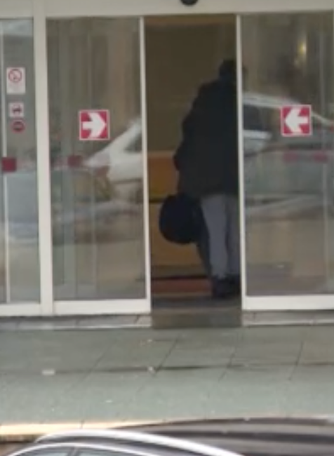 Nemocnica tvrdí, že aj v krízovom režime je hygiena dodržiavaná. Pacientka má inú skúsenosť