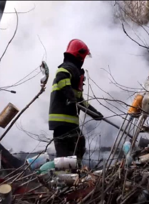 [multi] Zhoreny v chatke 9174