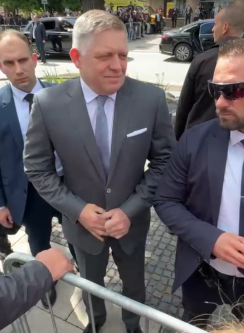 Robert Fico v Handlovej