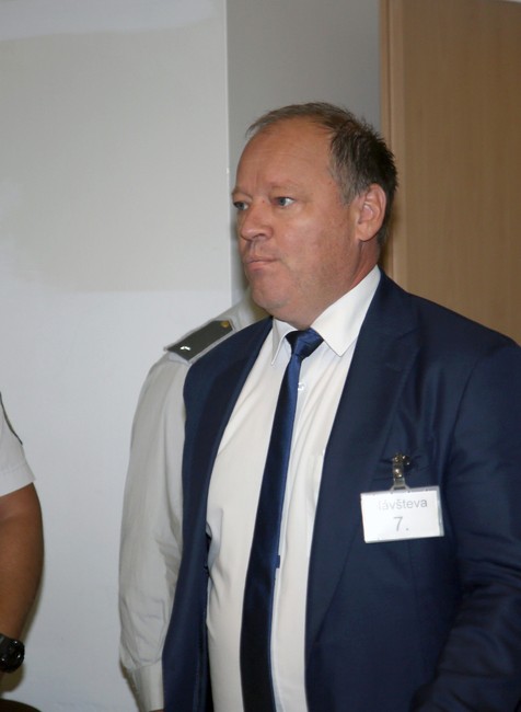 Mathias Settele na súde v kauze Zmenky