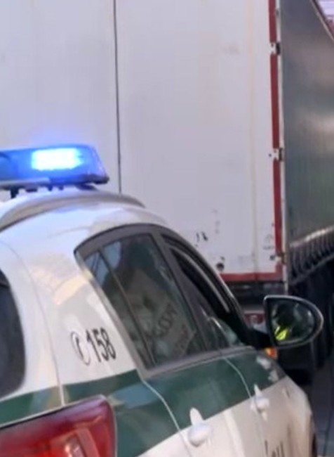 Kamionista vrazil do reštaurácie, ľuďom išlo o život