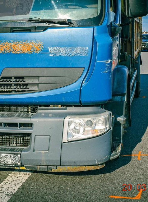 Dopravná nehoda na R1 (6)