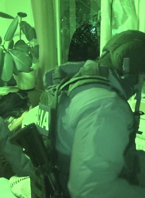 Pri zadržaní podozrivých v prípade vraždy Jána Kuciaka a jeho priateľky, zasahovalo 55 elitných kukláčov