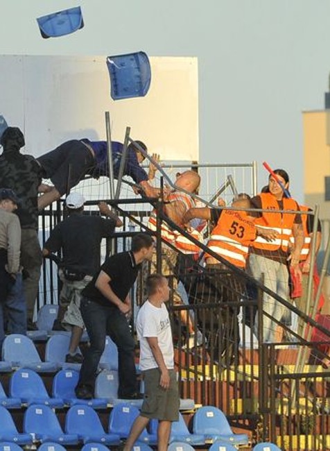 Slovan fans bitka stuttgart