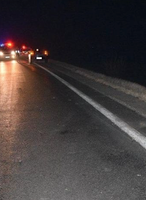 Zrazený cyklista na ceste medzi obcami Mierovo a Kvetoslavov