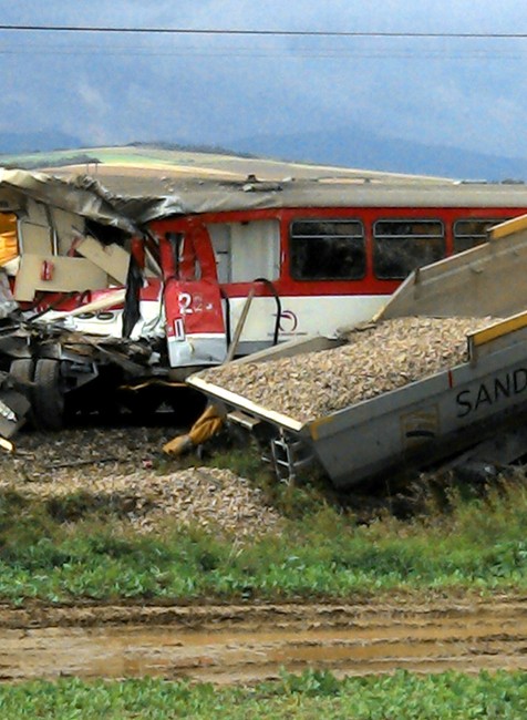 Bánovce nad Bebravou zrážka vlaku a nákladného auta 5