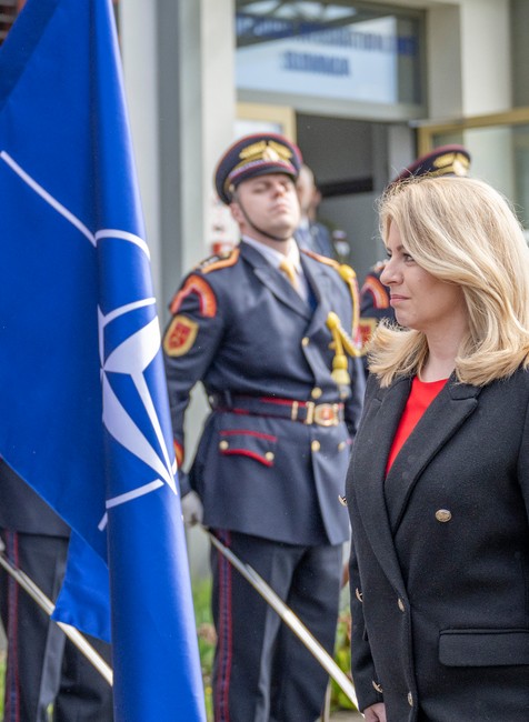 prezidentka Nato il (2)