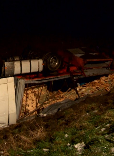 Prevrátený kamión