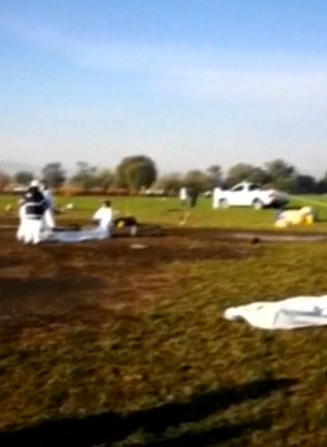 Vyvŕtali otvor a ukradli palivo. Explózia potrubia má už najmenej 70 obetí