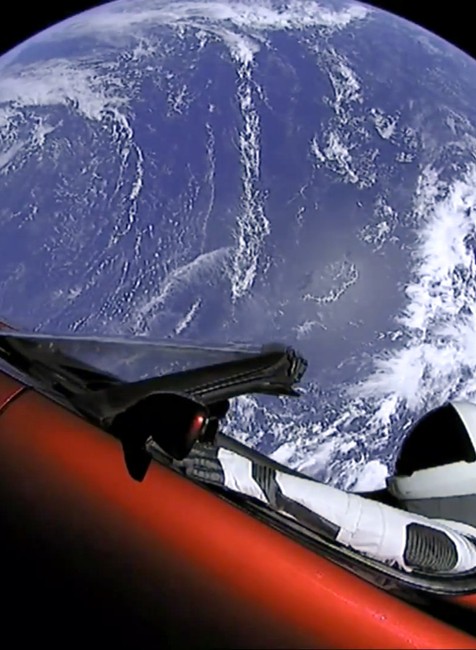 SpaceX Falcon Heavy 1 auto