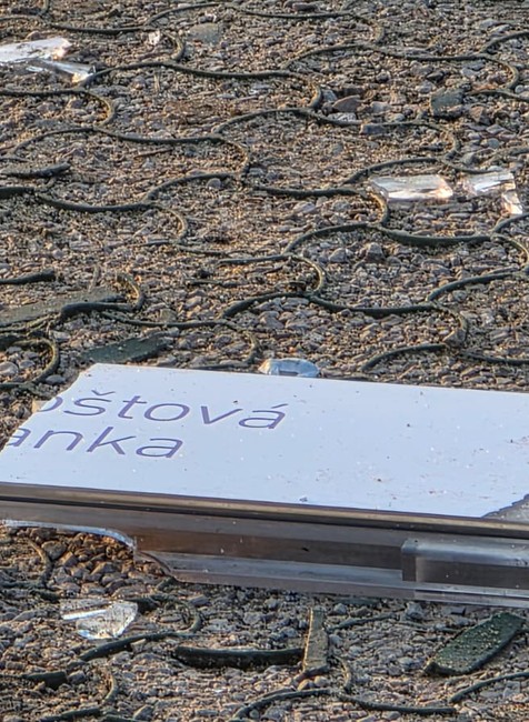 Výbuch bankomatu v Gajaroch 