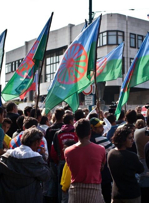Rómovia v Bratislave pred parlamentom