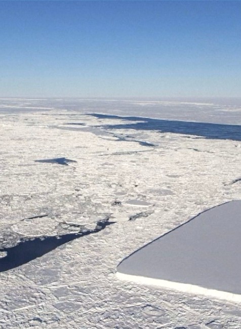 Výnimočný prírodný úkaz. Vedcov prekvapil nezvyčajný ľadovec