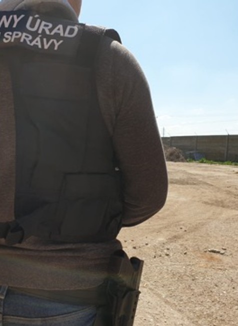 FOTO: Poriadny úlovok. Kriminalisti zadržali takmer 12 ton tabaku 