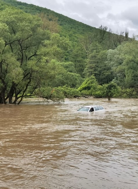 Záplavy trápia Slovensko