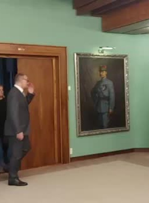 Po lekároch hrozia výpoveďami aj záchranári