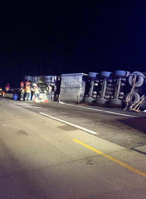 Hrozivá nehoda kamiónov.