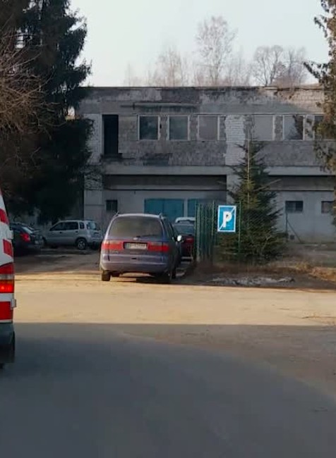 Dvojnásobné nešťastie v Brezne. Zamestnanci prišli o život po tom, ako ich zavalil kontajner1388