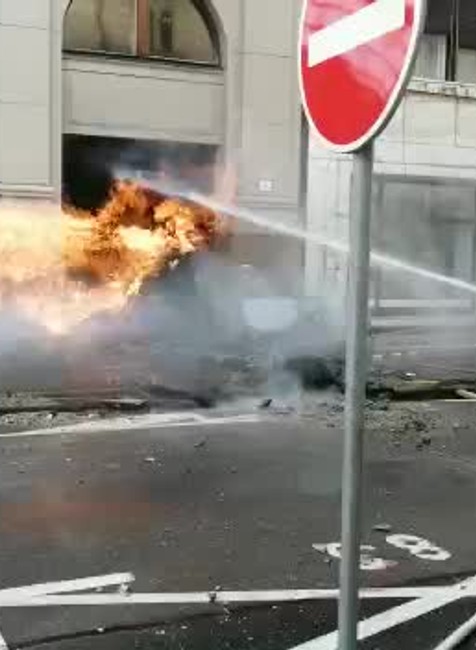 [multi] Výbuch plynu v Bratislave 2311