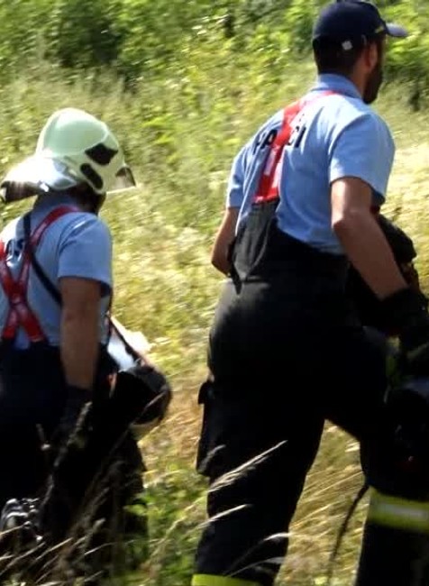 Pri tragickej nehode zomrel 40-ročný muž. Na motorke viezol aj 13-ročnú dcéru78