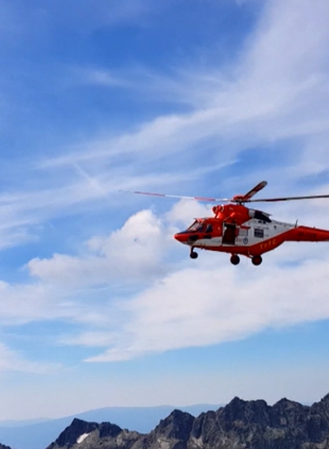 Vo Vysokých Tatrách zahynula len 22-ročná turistka. Má ísť o nešťastnú náhodu 