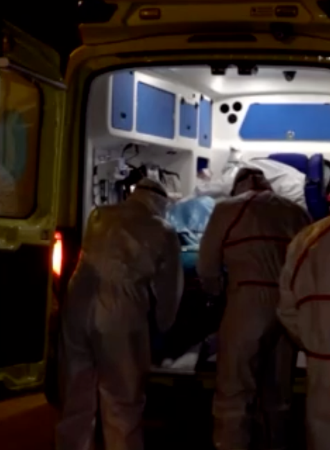 Preprava nadrozmernej pacientky s Covid-19